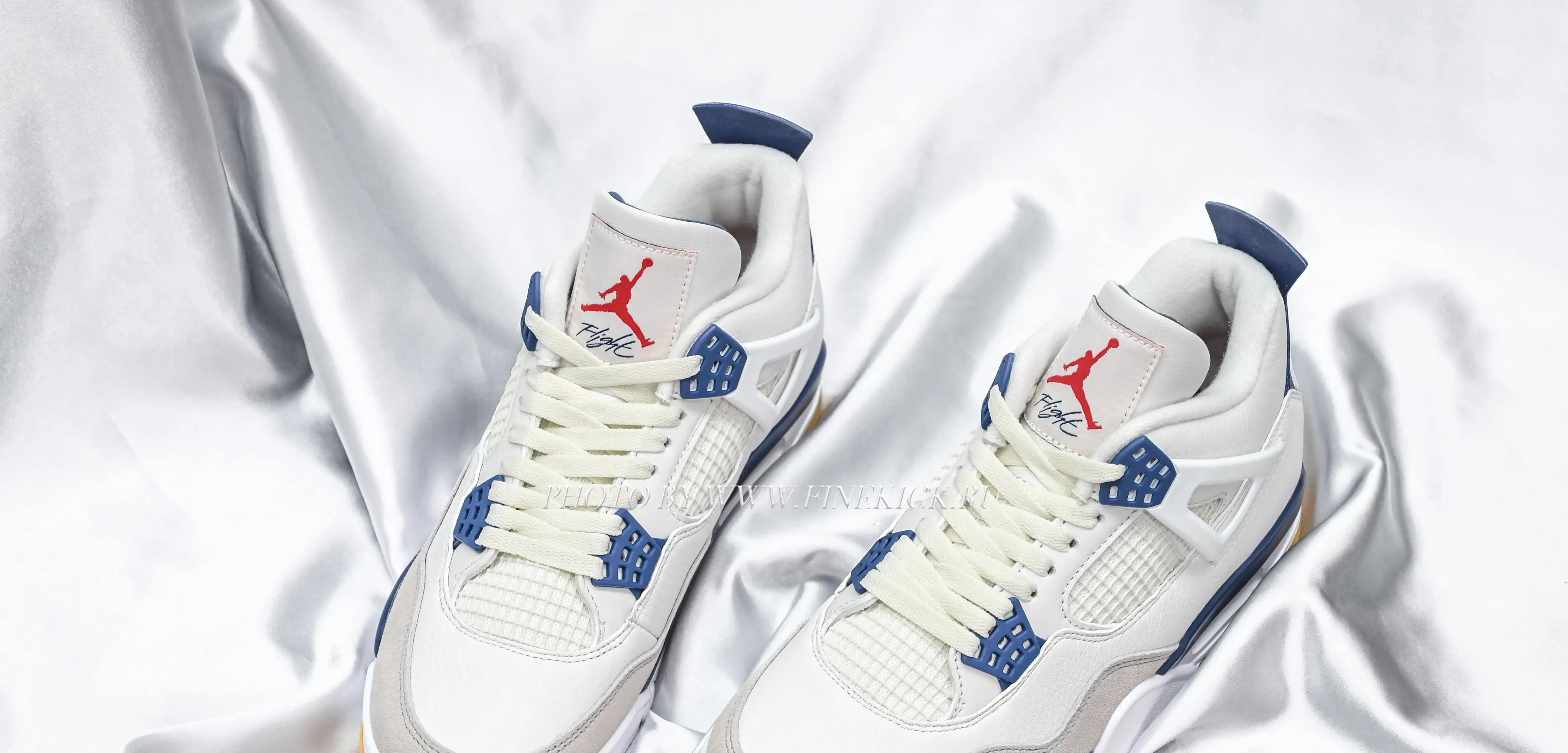 Jordan Air Jordan SB “NAVY” 4 0402